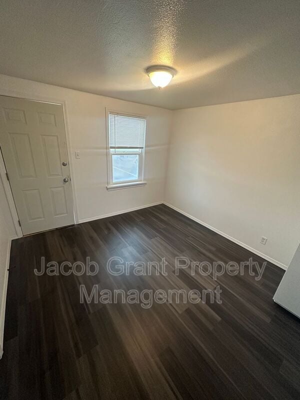4719 Yellowstone Ave in Pocatello, ID - Building Photo - Building Photo