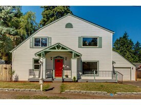 9557 SE 40th Ave in Milwaukie, OR - Building Photo