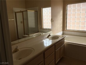 1803 Puerto Way in Henderson, NV - Building Photo - Building Photo