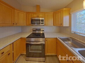 7475 Churchwood Cir in Colorado Springs, CO - Foto de edificio - Building Photo