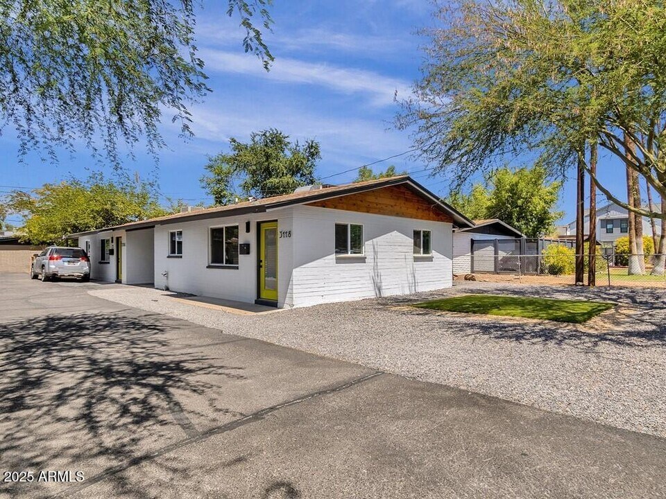 3116 N 39th St in Phoenix, AZ - Building Photo