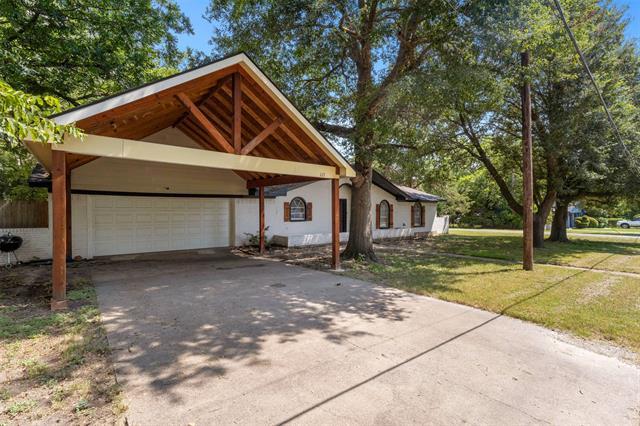 property at 115 E Allen St