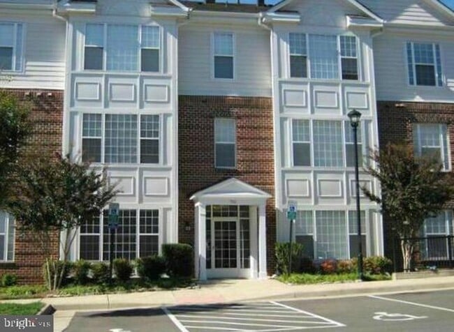 property at 701 Cobblestone Blvd