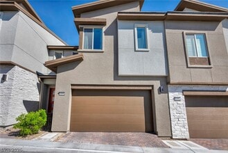 11898 Vector Ray Ave in Las Vegas, NV - Building Photo - Building Photo
