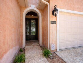 16026 Huebner Bluff in San Antonio, TX - Building Photo - Building Photo