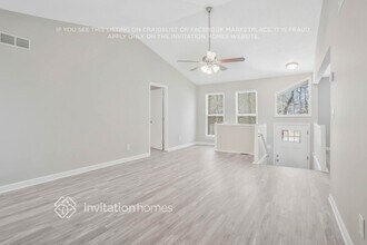 3102 Carmel Dr in Douglasville, GA - Foto de edificio - Building Photo