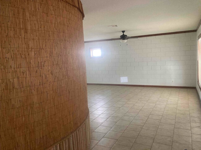 72 Gulf View Dr in Panama City Beach, FL - Building Photo - Building Photo