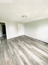 126 Leyden St in Boston, MA - Building Photo - Building Photo