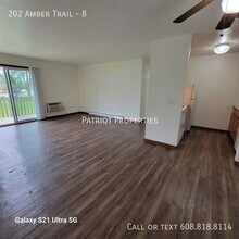 202 Amber Trail-Unit -8 in Sun Prairie, WI - Building Photo - Building Photo