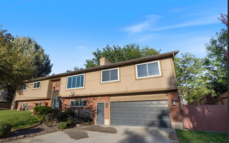 935 S 1500 E St in Pleasant Grove, UT - Building Photo