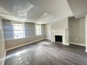 Franklin Court Apartments in Baltimore, MD - Building Photo - Building Photo