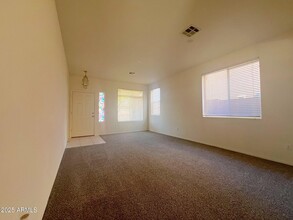 6771 W Bronco Trail in Peoria, AZ - Foto de edificio - Building Photo