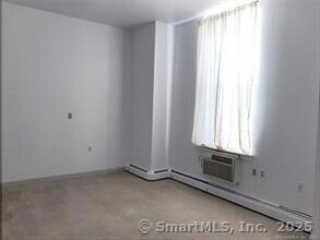 124 Court St in New Haven, CT - Building Photo - Building Photo