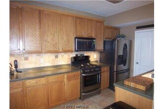 2207 Kimball Pl in Silver Spring, MD - Building Photo - Building Photo