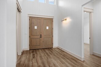 2 Pinnacle Club Dr in Kerrville, TX - Building Photo - Building Photo