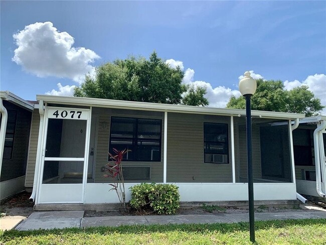 4077 E Michigan St in Orlando, FL - Building Photo - Building Photo