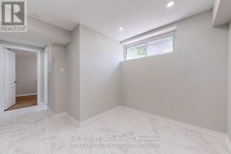 79 Ascolda Blvd in Toronto, ON - Building Photo - Building Photo