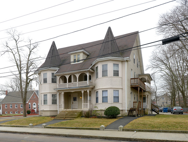 121-127 Park St in Attleboro, MA - Foto de edificio - Building Photo