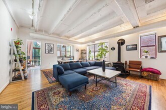 2526 17th St NW-Unit -204 in Washington, DC - Building Photo - Building Photo