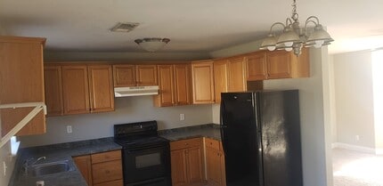 827 GA-72 in Comer, GA - Building Photo - Building Photo