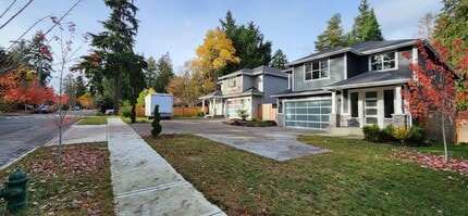 2310 N 179th St in Shoreline, WA - Building Photo - Building Photo