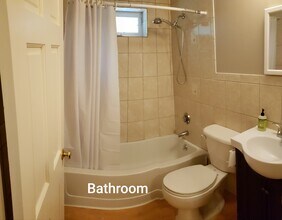 87 Cheryl Ln, Unit 1L in Holliston, MA - Building Photo - Building Photo