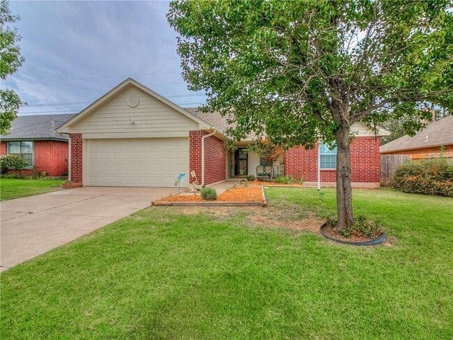 property at 5713 SE 85th St