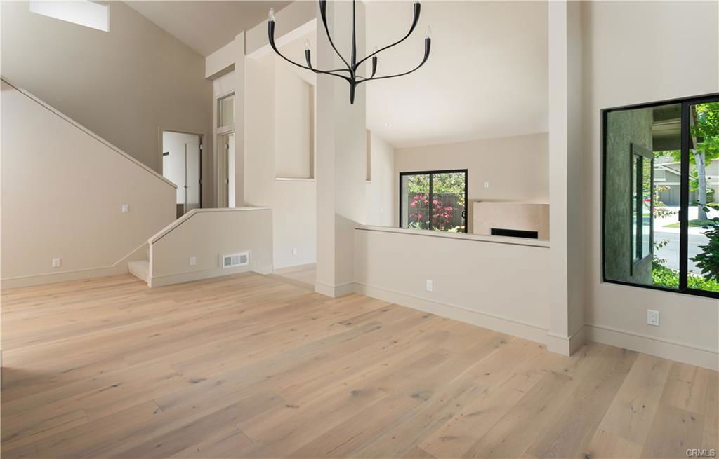 8 Pinewood in Irvine, CA - Building Photo