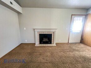 1352 W Telegraph Hill Dr in Taylorsville, UT - Building Photo - Building Photo