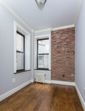 309 E 8th St in New York, NY - Building Photo - Building Photo