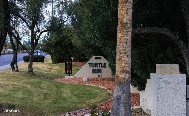 property at 810 E Morningside Dr