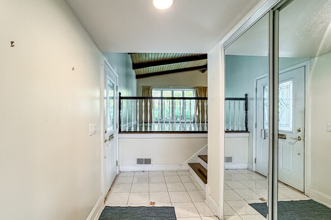 9107 Samoset Trail in Skokie, IL - Building Photo - Building Photo