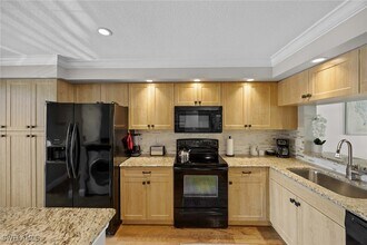 1150 Yesica Ann Cir in Naples, FL - Building Photo - Building Photo