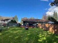 3240 Travis Ln photo'