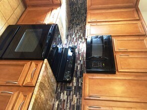 421 Braxman Ln in Holly Springs, NC - Building Photo - Building Photo