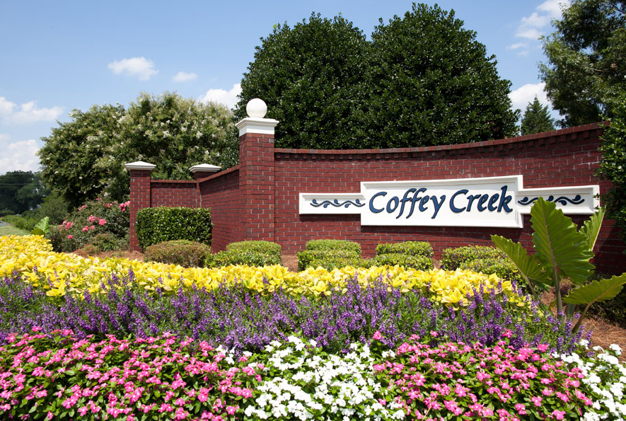 Coffey Creek in Charlotte, NC - Building Photo