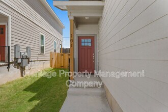 7536 Briarwood Pass in San Antonio, TX - Building Photo - Building Photo