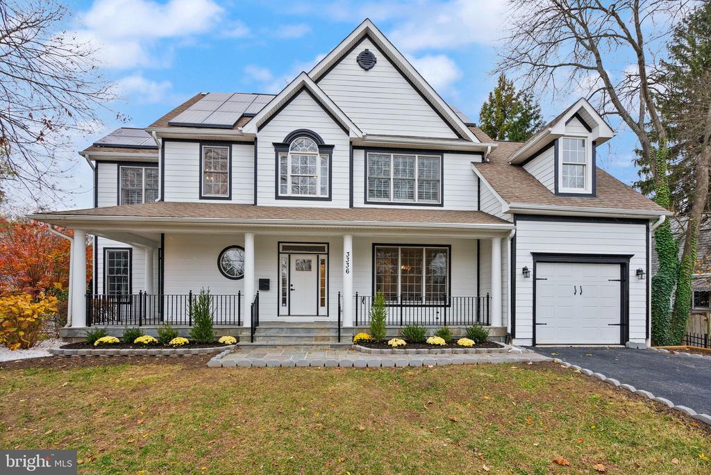 3336 Jones Bridge Ct in Chevy Chase, MD - Building Photo