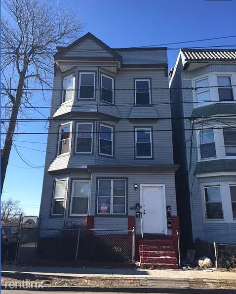 603 S 17th St-Unit -Apt 3 in Newark, NJ - Foto de edificio