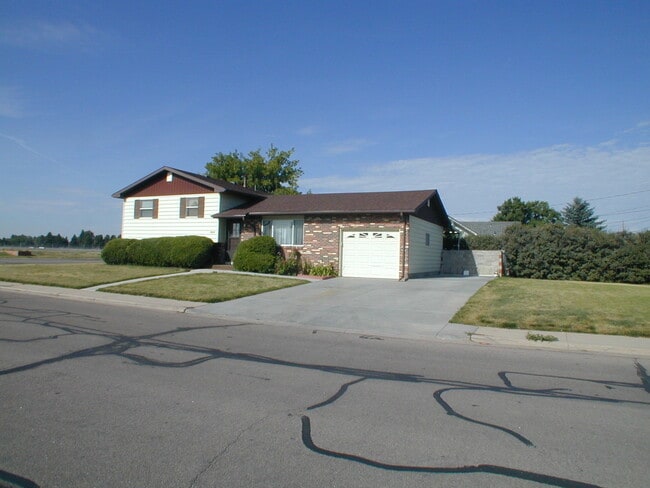 5000 Sunset Dr