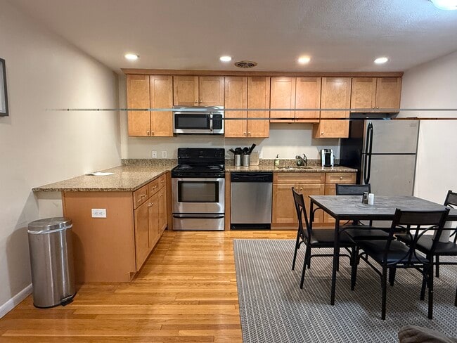 205 Kent St, Unit 26 in Brookline, MA - Building Photo - Building Photo