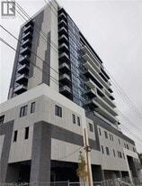 128 King St N in Waterloo, ON - Building Photo