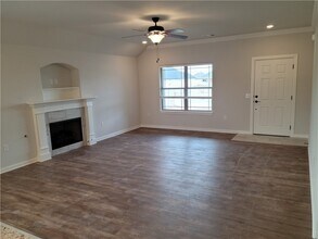 4327 W Topeka Ave in Fayetteville, AR - Building Photo - Building Photo