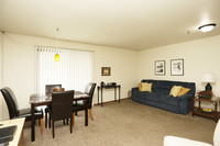 Oak Forest Apartments photo'