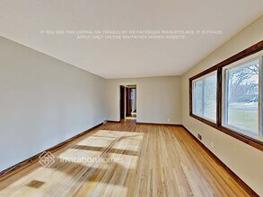 3612 Commodore Dr in Minneapolis, MN - Building Photo - Building Photo