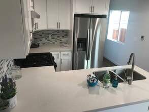 940 Marietta St in Los Angeles, CA - Building Photo - Building Photo