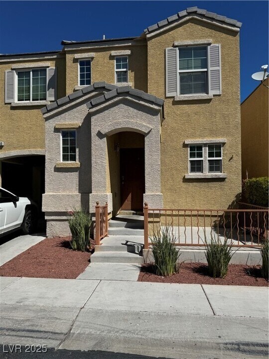 9240 Nerone Ave in Las Vegas, NV - Building Photo