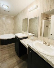 861 SE 40th Pl in Melrose, FL - Building Photo - Building Photo