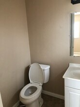 1605 N Lake Shipp Dr in Winter Haven, FL - Building Photo - Building Photo