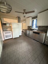 810 Citrus Ave in Fort Pierce, FL - Building Photo - Building Photo